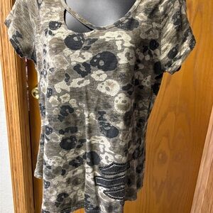 Camouflage Print Women's Top